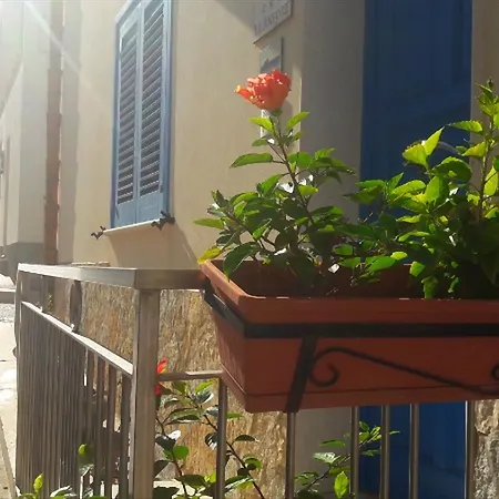 Le Anfore Panzió Marettimo